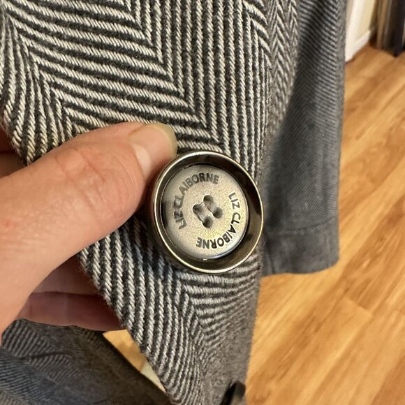Liz Claiborne Womens Herringbone Jacket Grey Button Front Coat Large Wool Blend - Picture 2 of 8